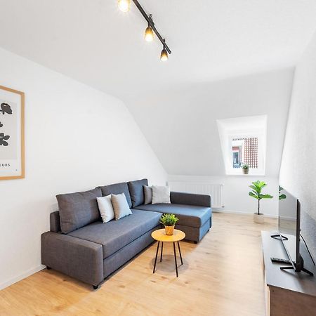 Апартаменты Casa Bergstrasse 3 Бенсхайм Экстерьер фото