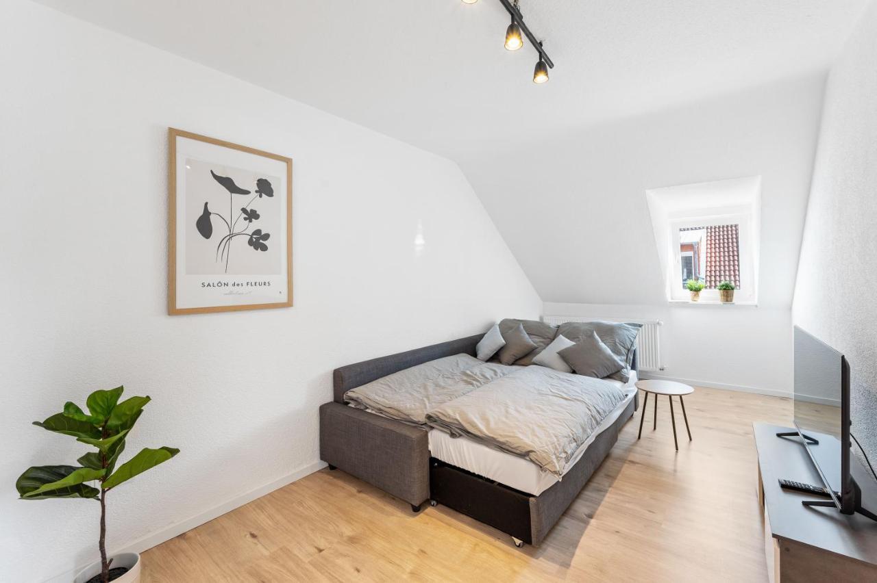 Апартаменты Casa Bergstrasse 3 Бенсхайм Экстерьер фото